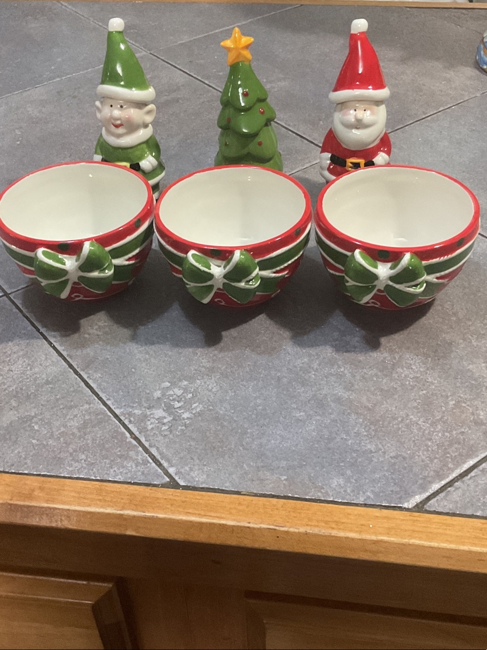 Christmas bowl and spreaders